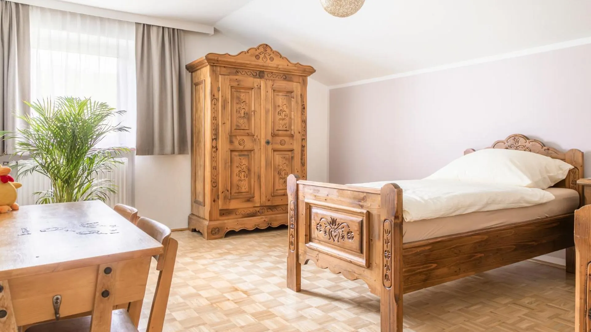 Stadtbauernhof Salzburg - Ferienwohnung - Gut Unterleithen