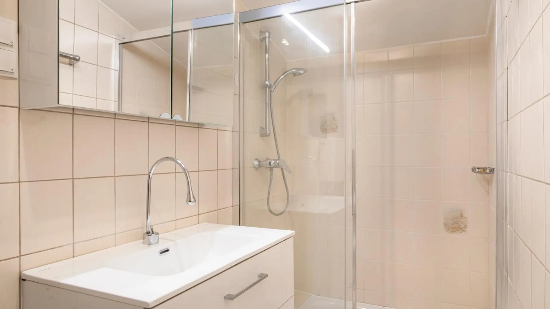 Apartment Stadtbauernhof Salzburg - Ferienwohnung - Gut Unterleithen